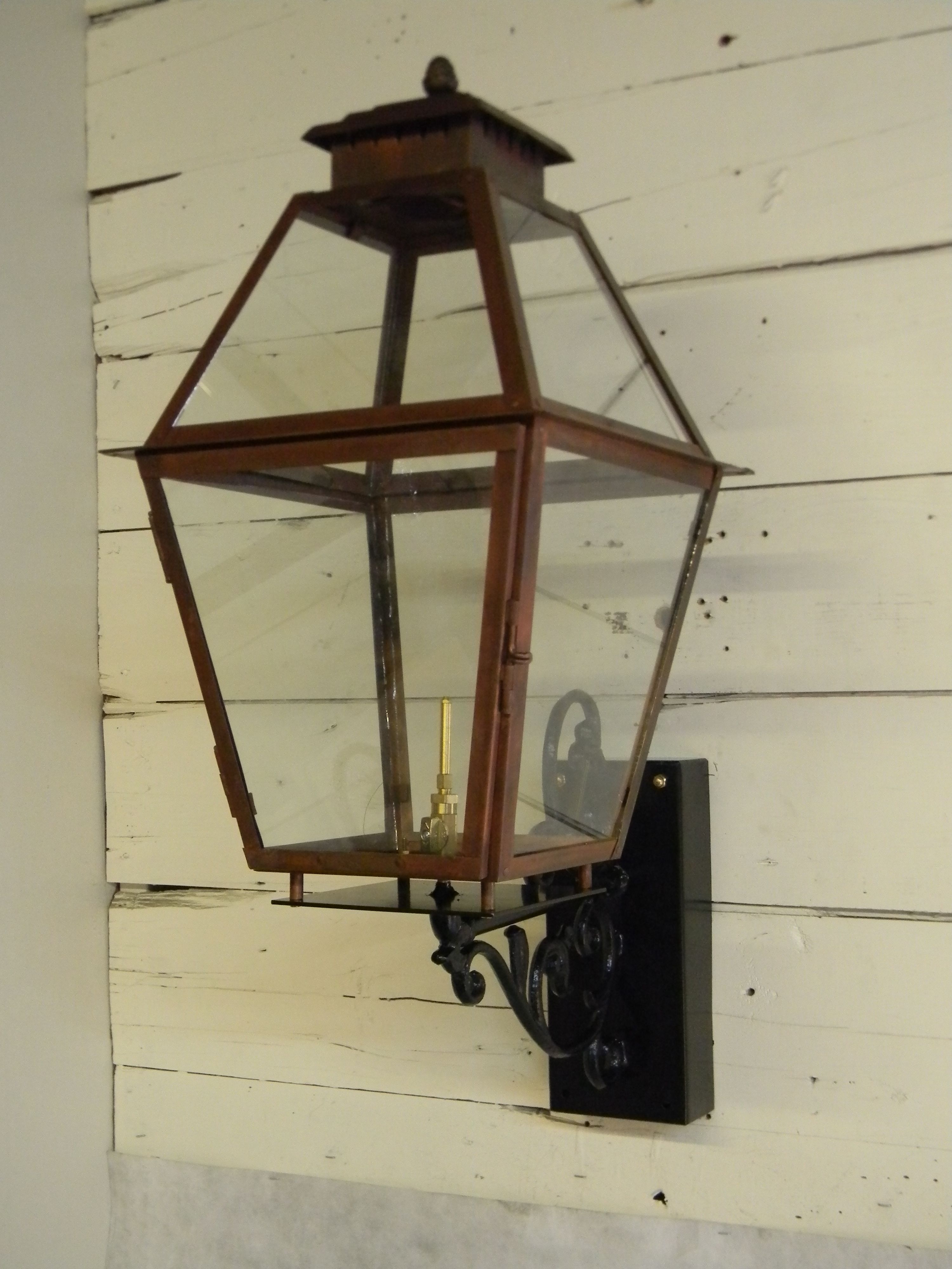 St. James Natchez Gas Custom Wall Mount Lifestyle 3