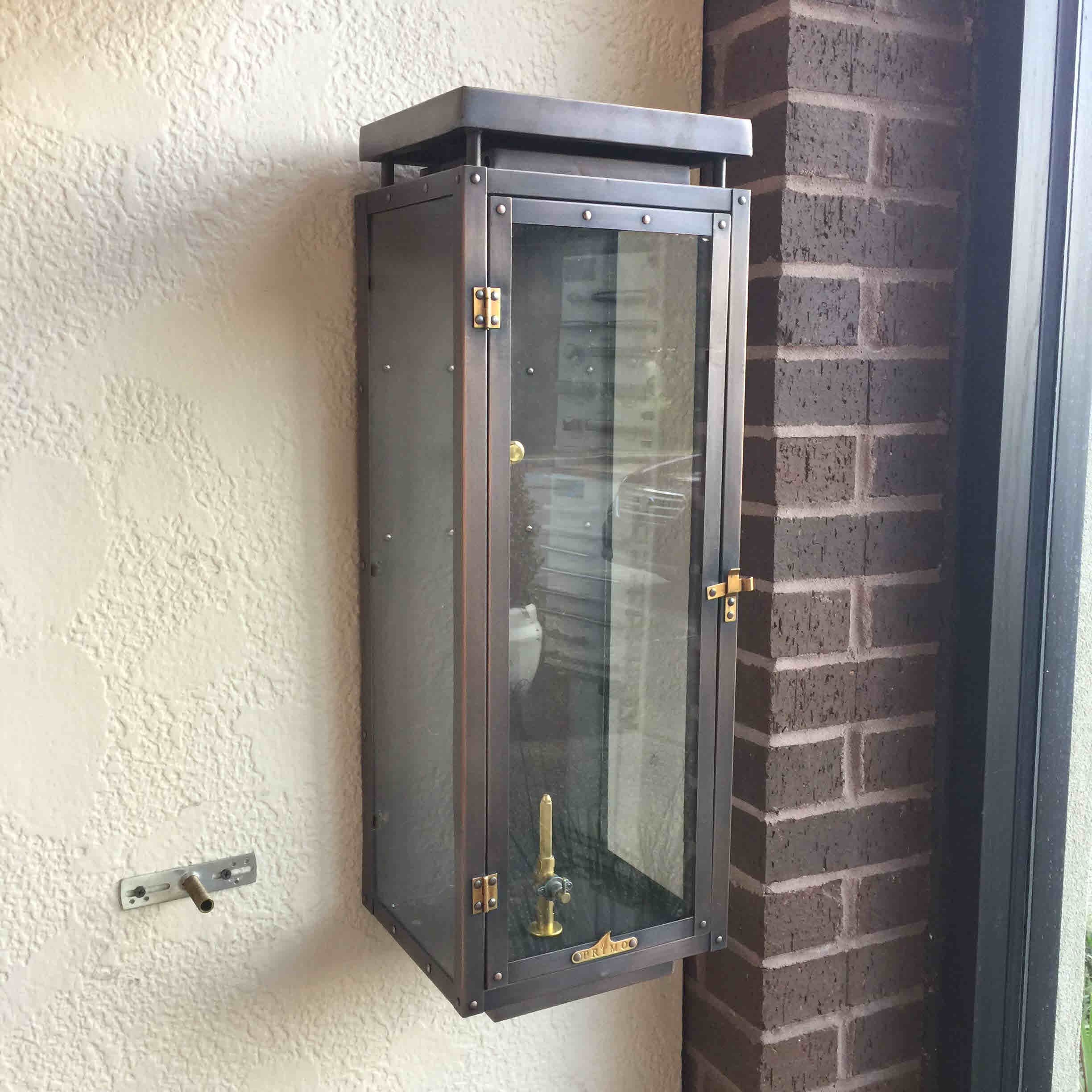 Primo Yorkshire Gas Flush Wall Mount Lifestyle 21