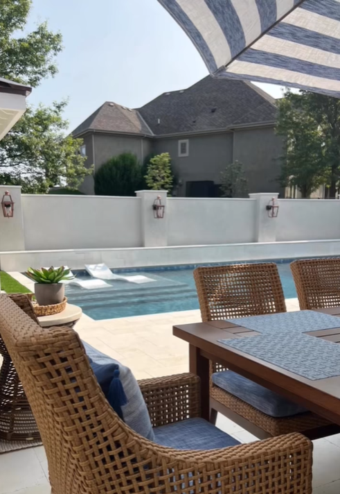 Primo Acadian Wall Mount Lifestyle 4