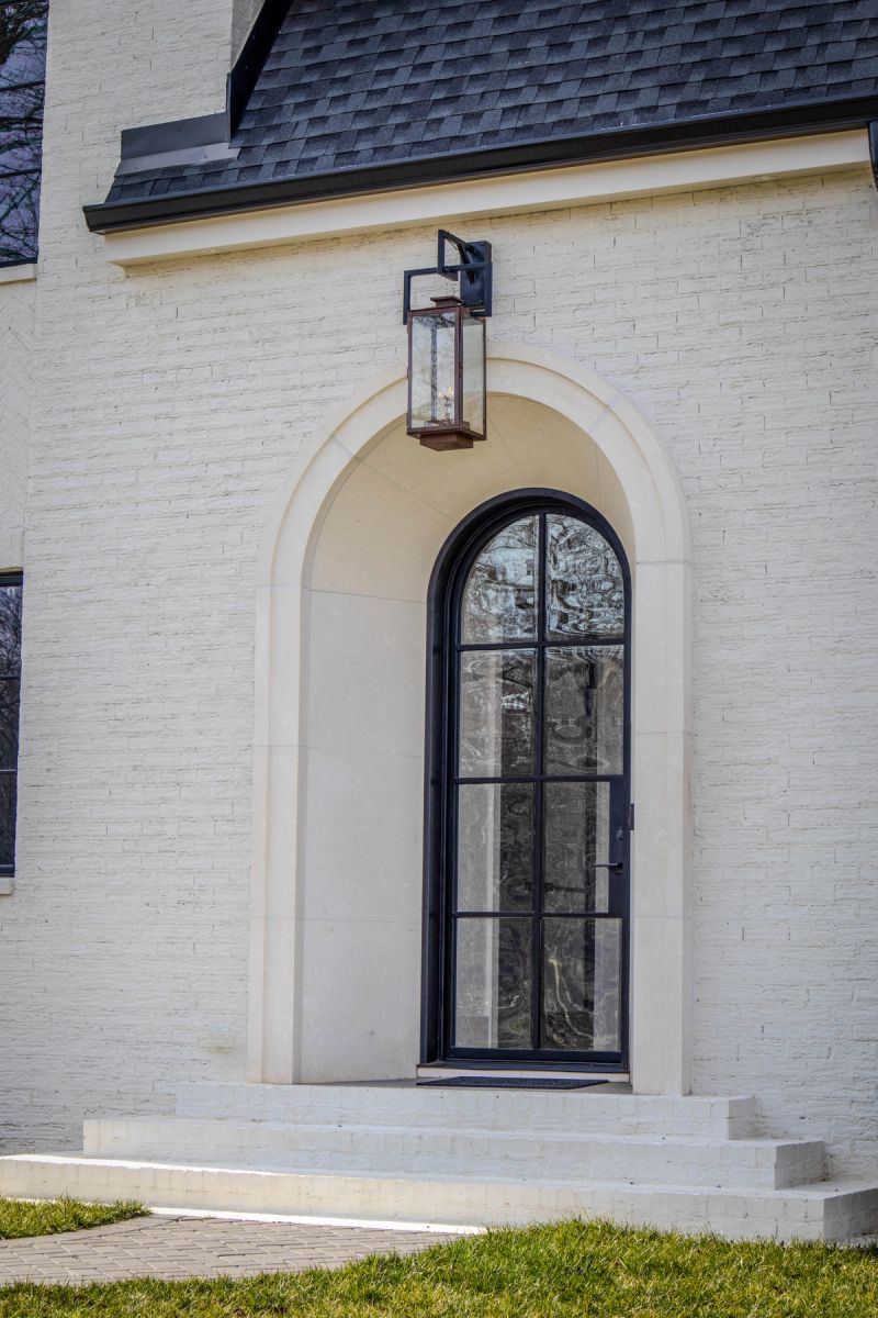 St. James Oxford Gas Half Yoke Wall Mount Lifestyle 4