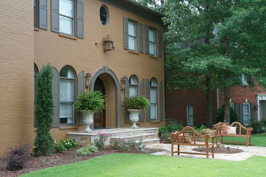 St. James Gas Mustache Wall Mount Lifestyle 51