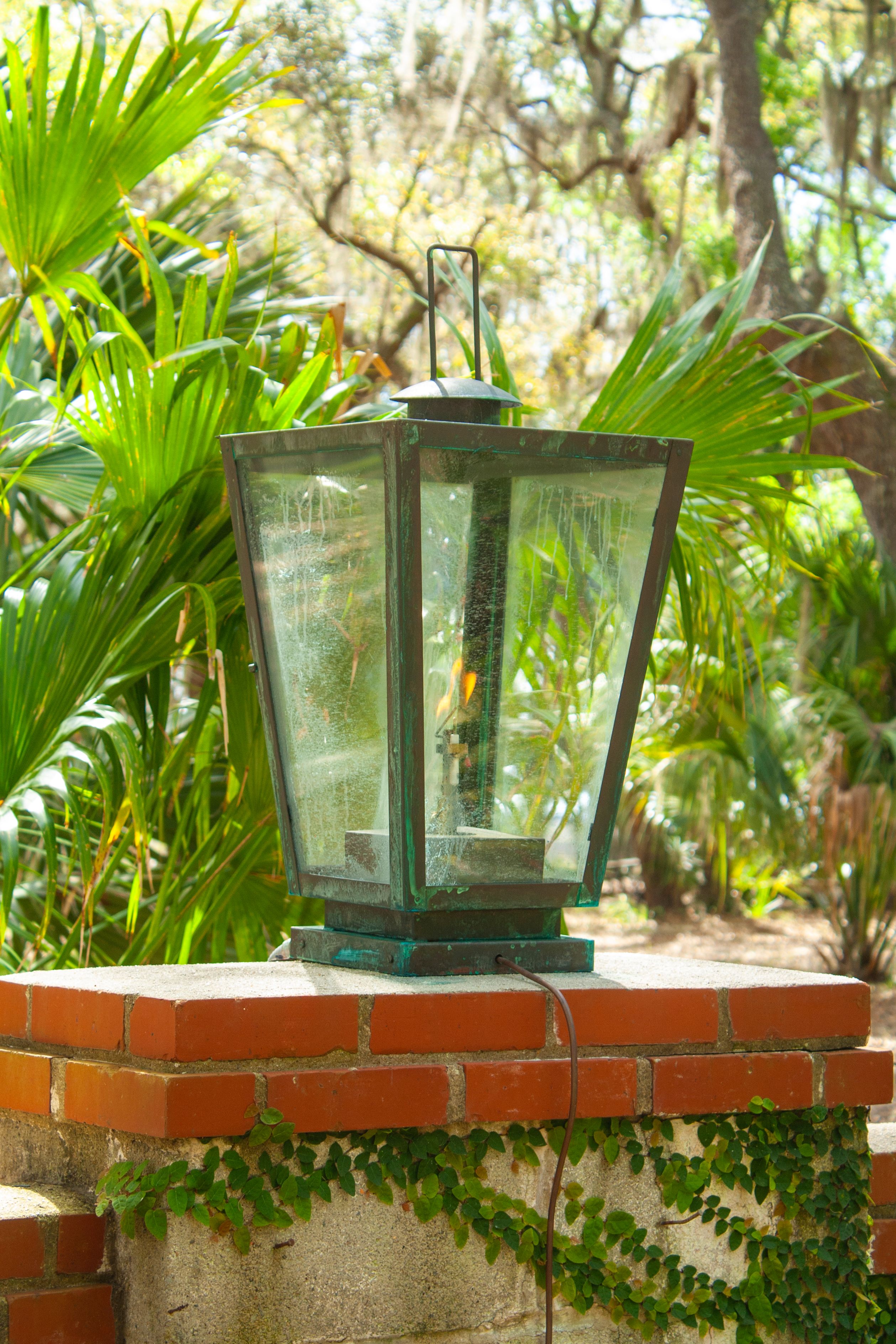 St. James Equestrian Gas Pier Mount Lifestyle 6