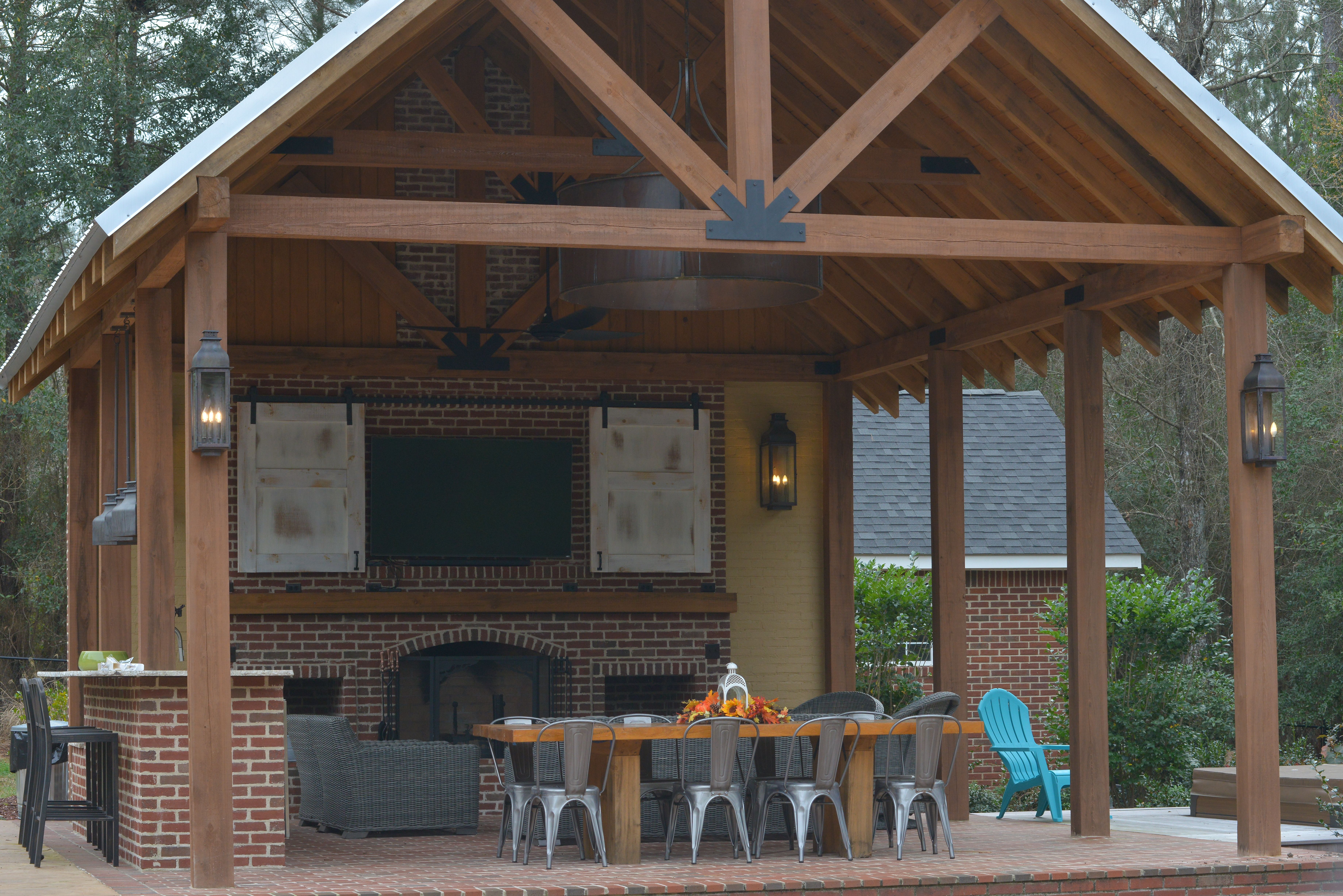 St. James Sarasota Electric Wall Mount Lifestyle 33