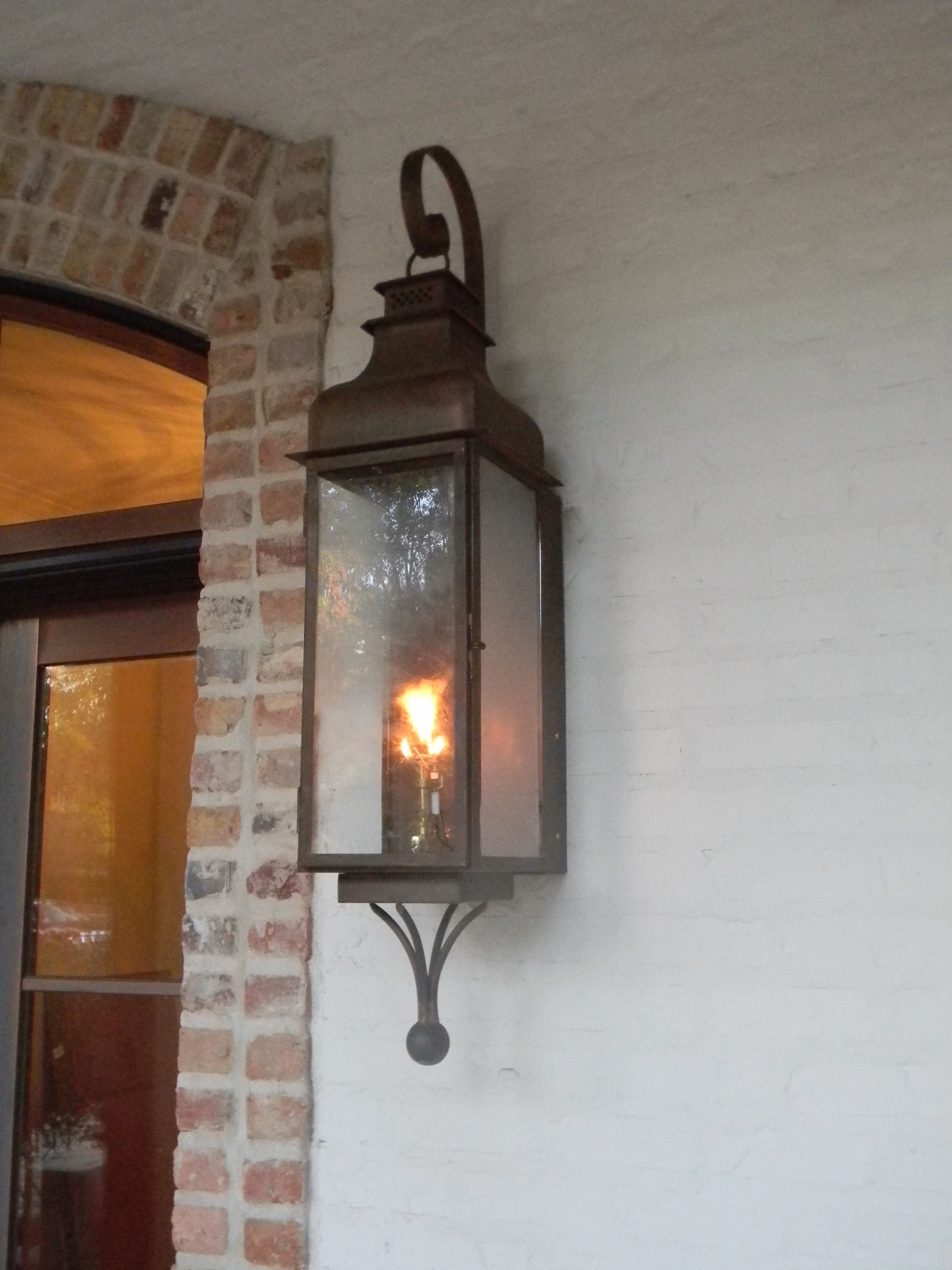 St. James Sarasota Gas Top Scroll Wall Mount Lifestyle 44