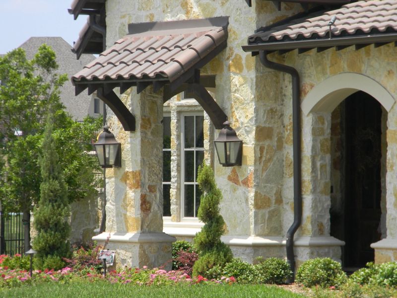 St. James Quebec Gas Wall Mount Lifestyle 63