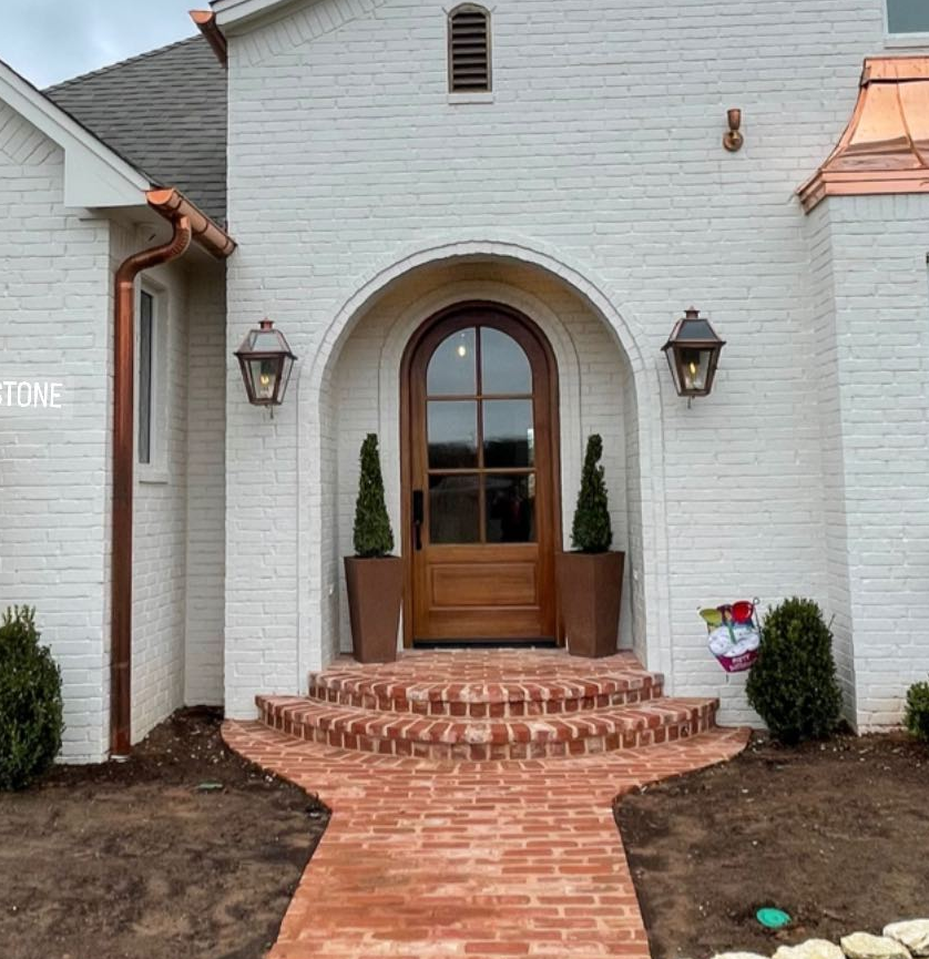 Primo Orleans Gas Wall Mount Lifestyle 60