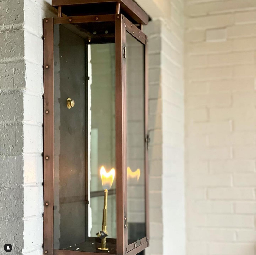 Primo Yorkshire Gas Flush Wall Mount Lifestyle 17