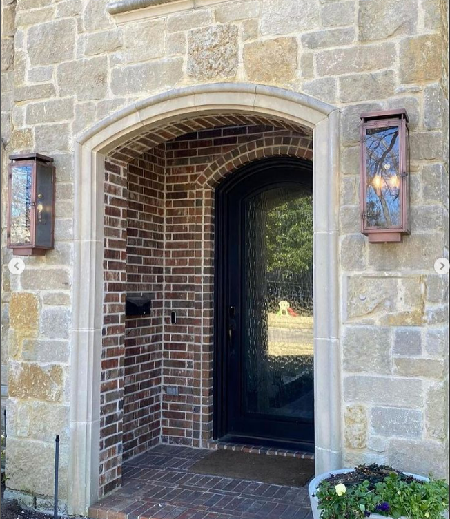 Primo Yorkshire Electric Flush Mount Lifestyle 7