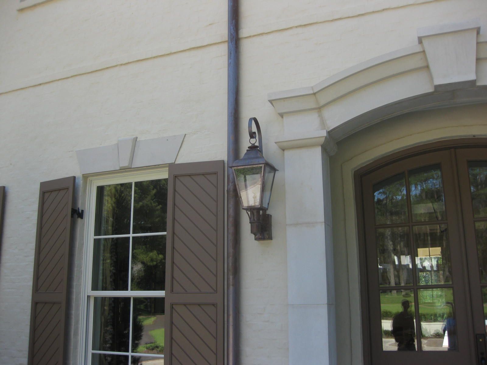 St. James Brunswick Gas Wall Mount Lifestyle 22