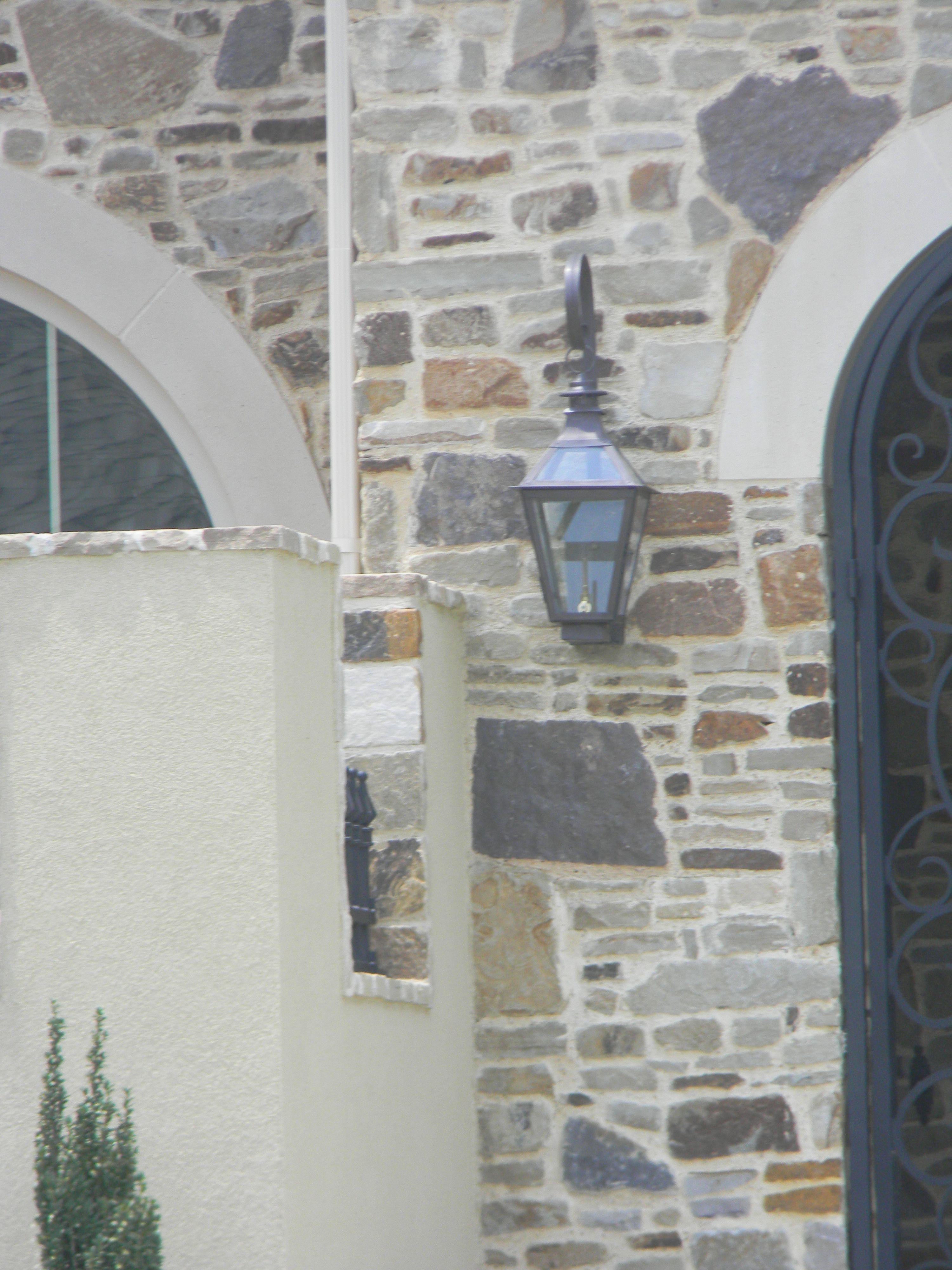 St. James Chesapeake Gas Wall Mount Lifestyle 37