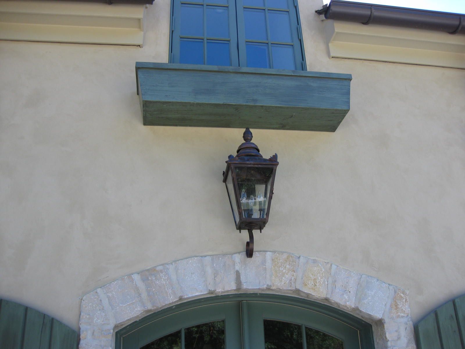 St. James Birmingham Electric Bottom Scroll Wall Mount Lifestyle 1