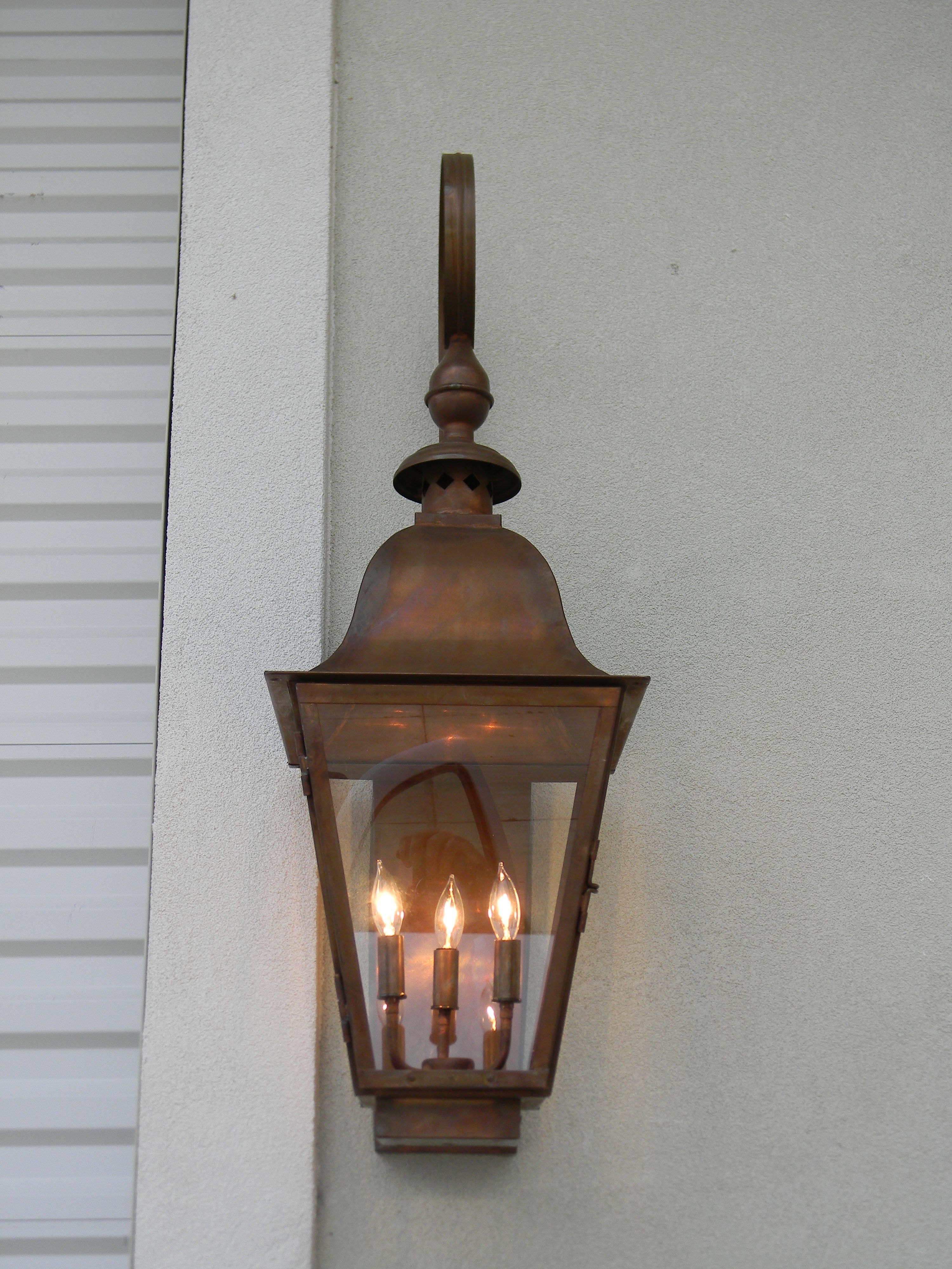 St. James Quebec Electric Top Scroll Wall Mount Lifestyle 14