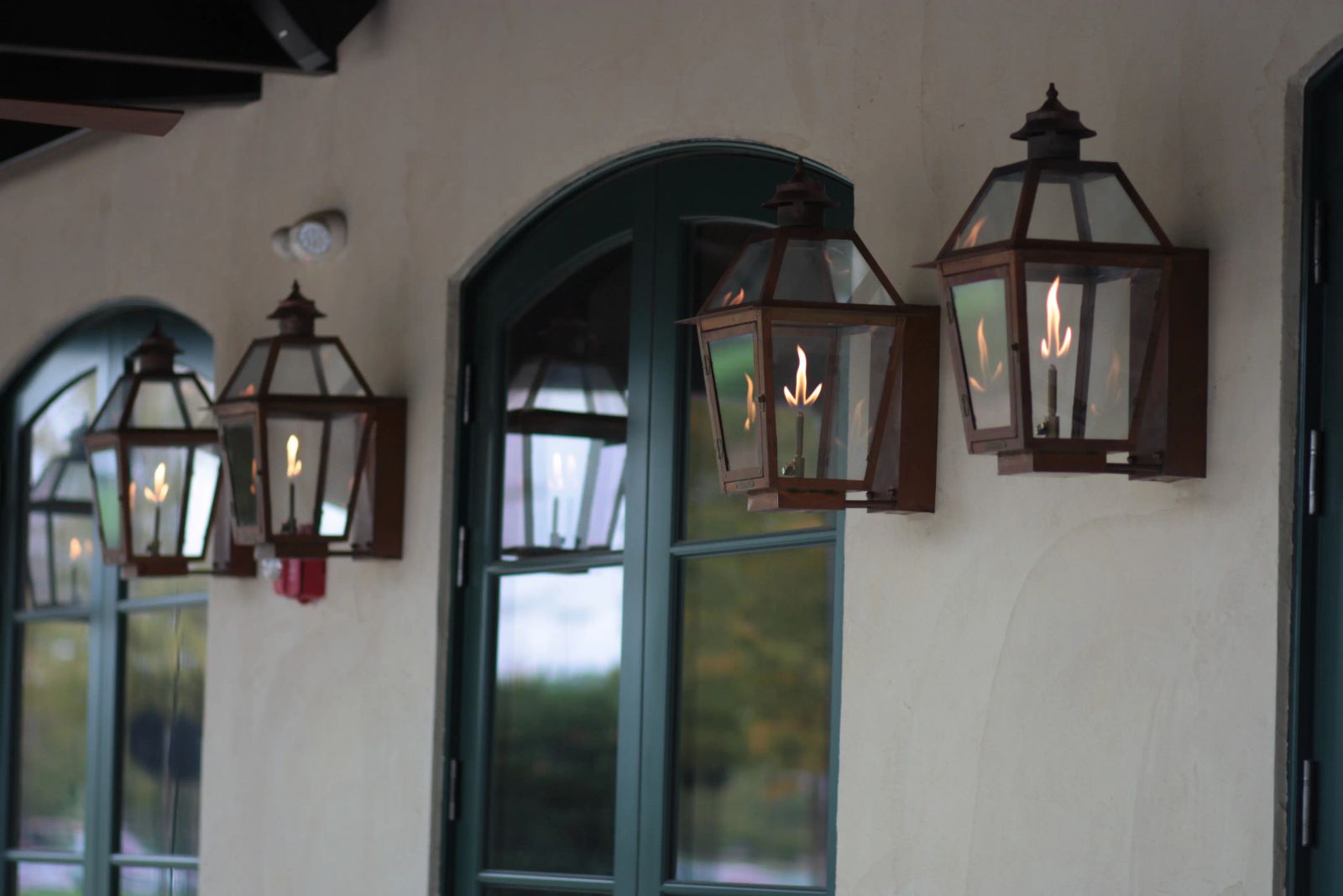 Primo Lanterns