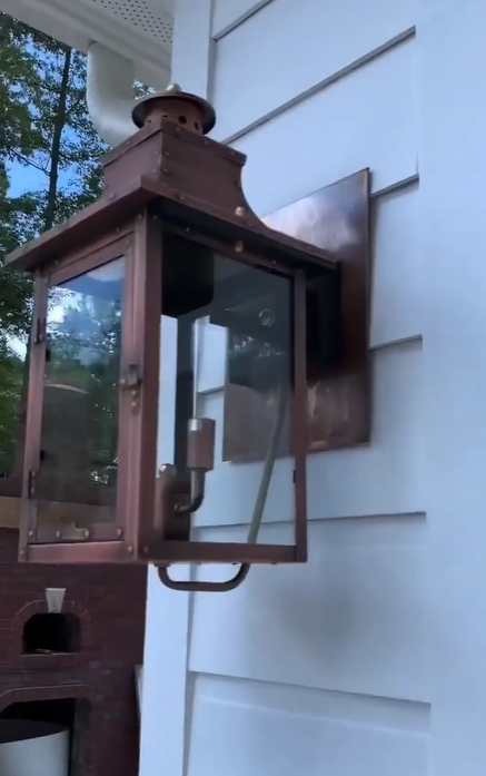 Primo Royal Electric Wall Mount Lifestyle 4