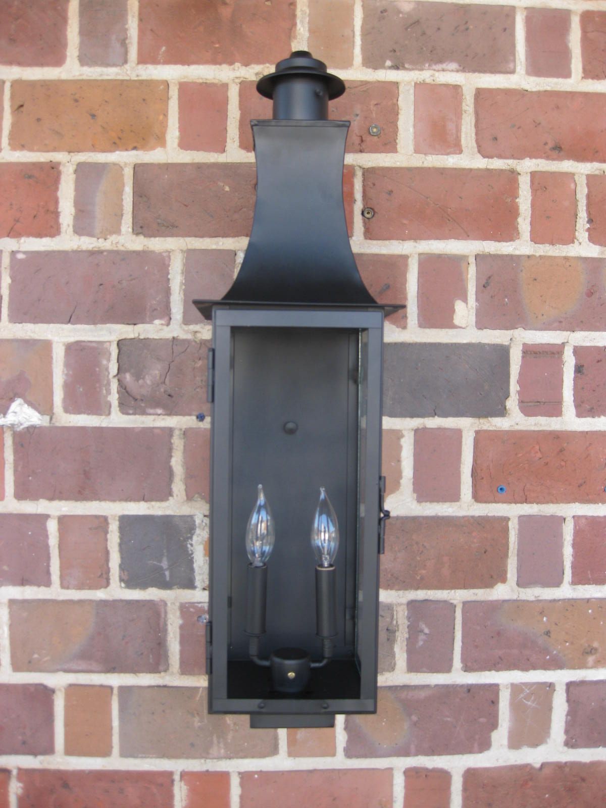 St. James Madison Electric Wall Mount Lifestyle 7