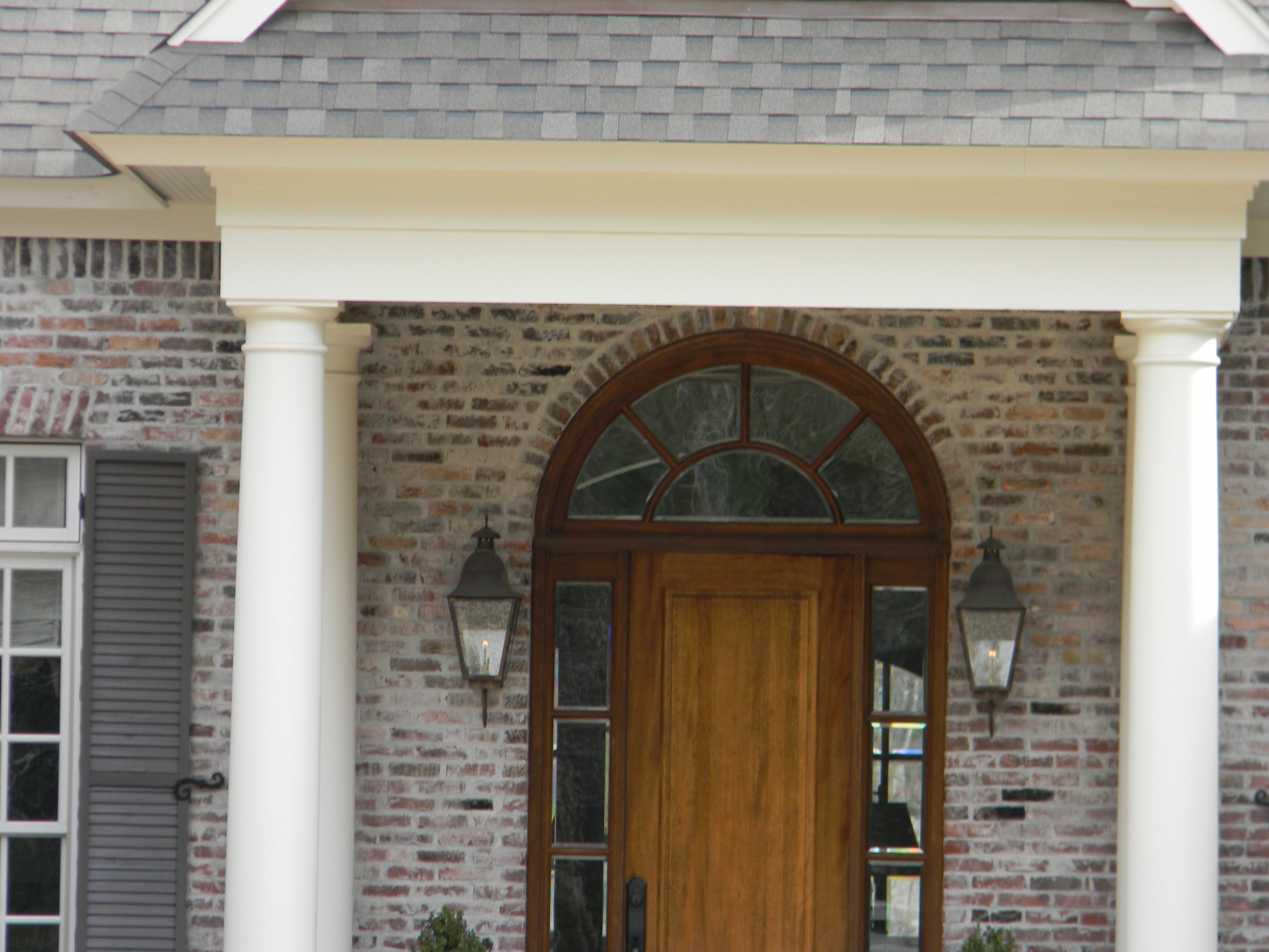 St. James Quebec Gas Wall Mount Lifestyle 75