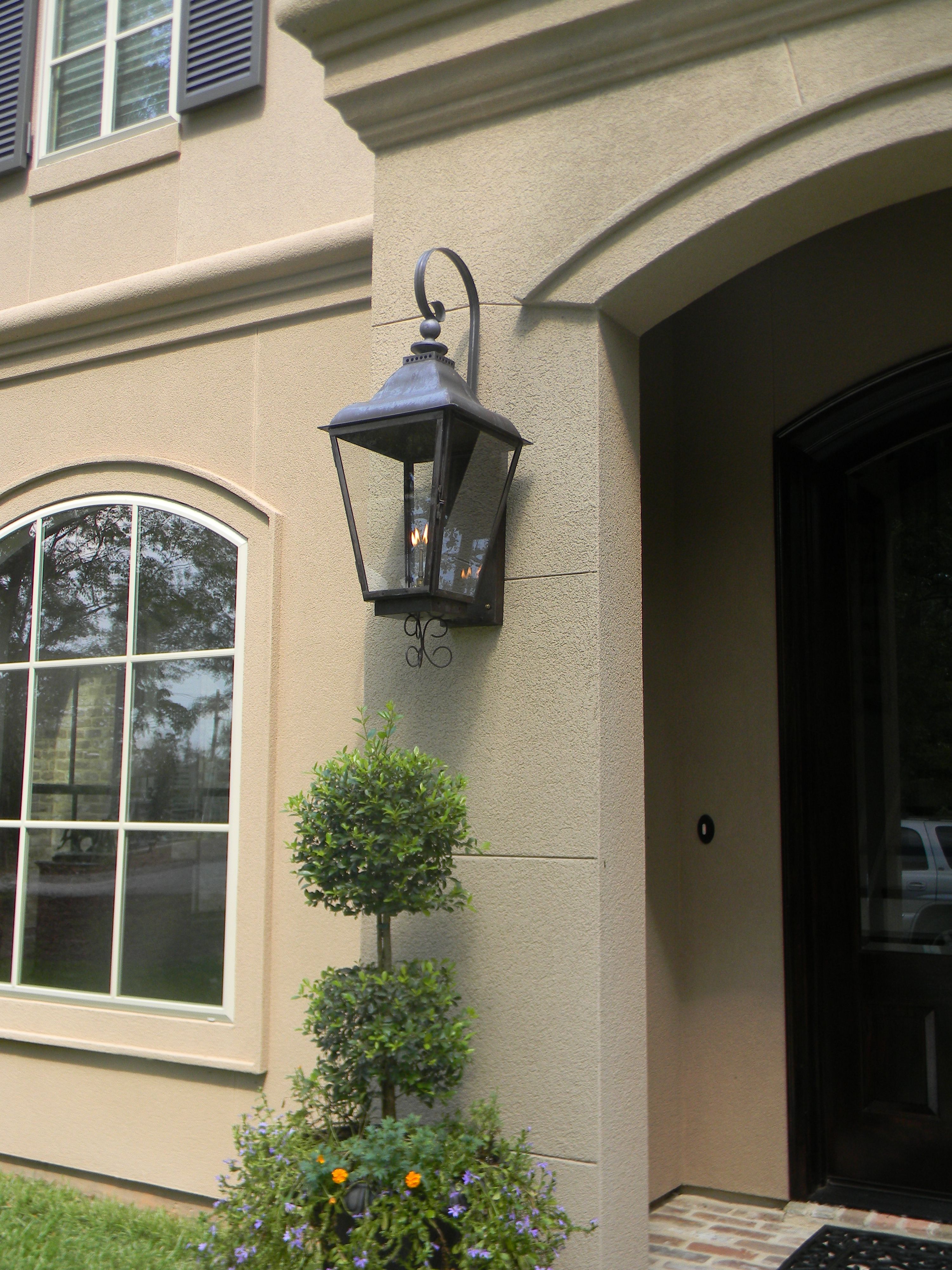 St. James Brunswick Gas Wall Mount Lifestyle 12