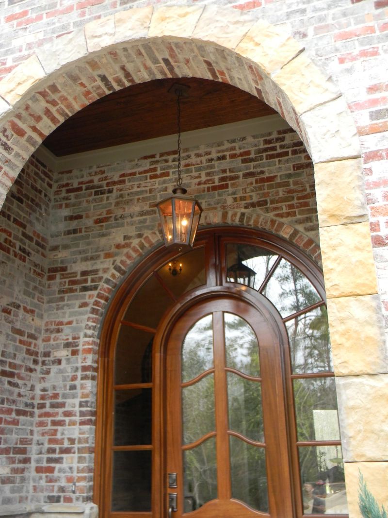 St. James Biloxi Electric Chain Mount Hanging Lifestyle 6