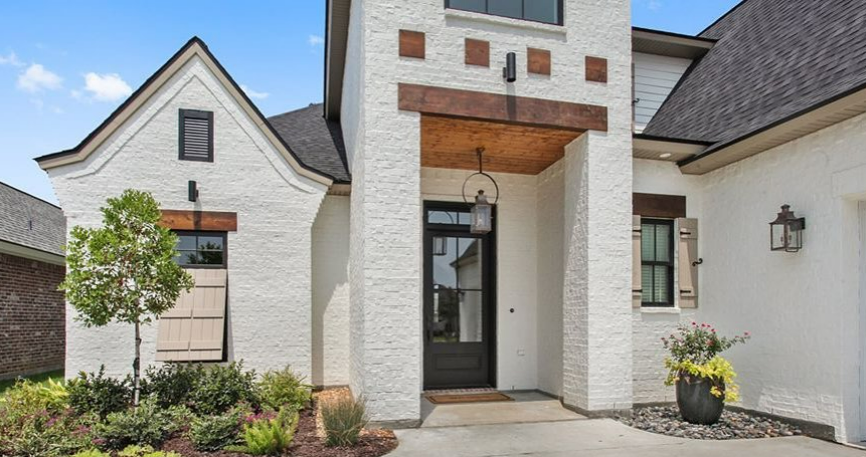 The CopperSmith Somerset Electric Yoke Hanging Lifestyle 6