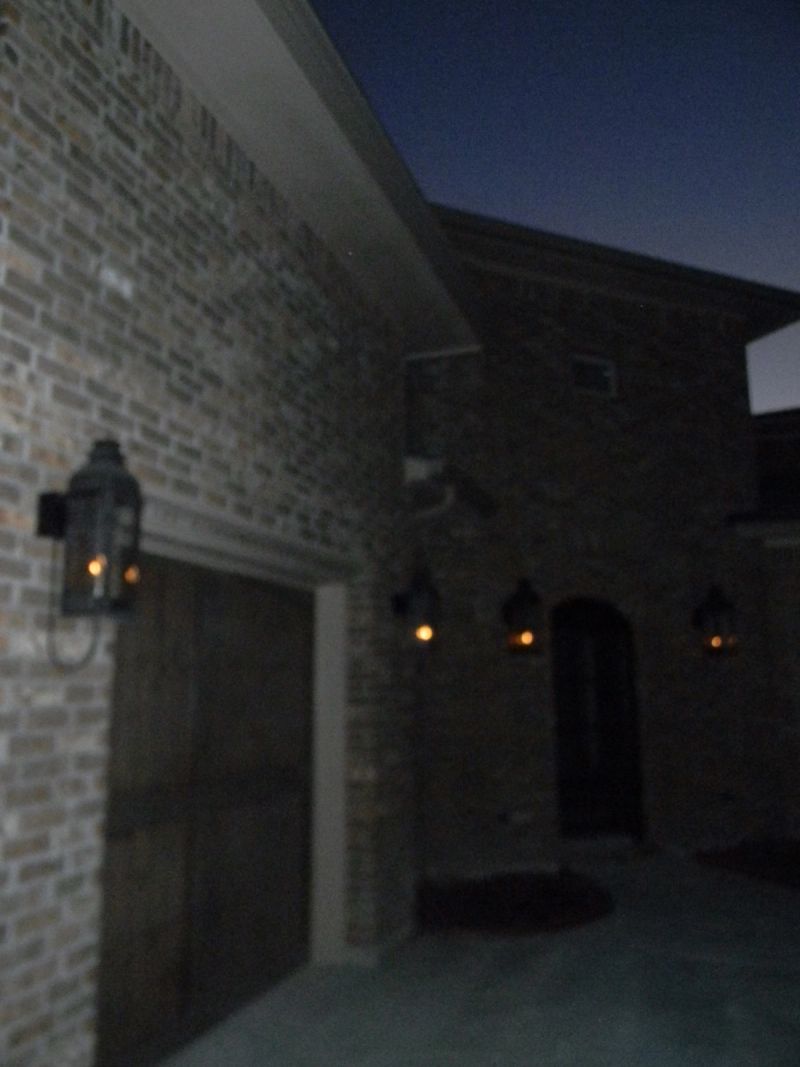 St. James Sarasota Gas Wall Mount Lifestyle 61