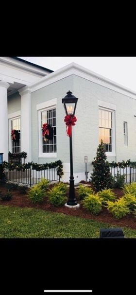 The CopperSmith State Street Gas Post Mount Lifestyle 21