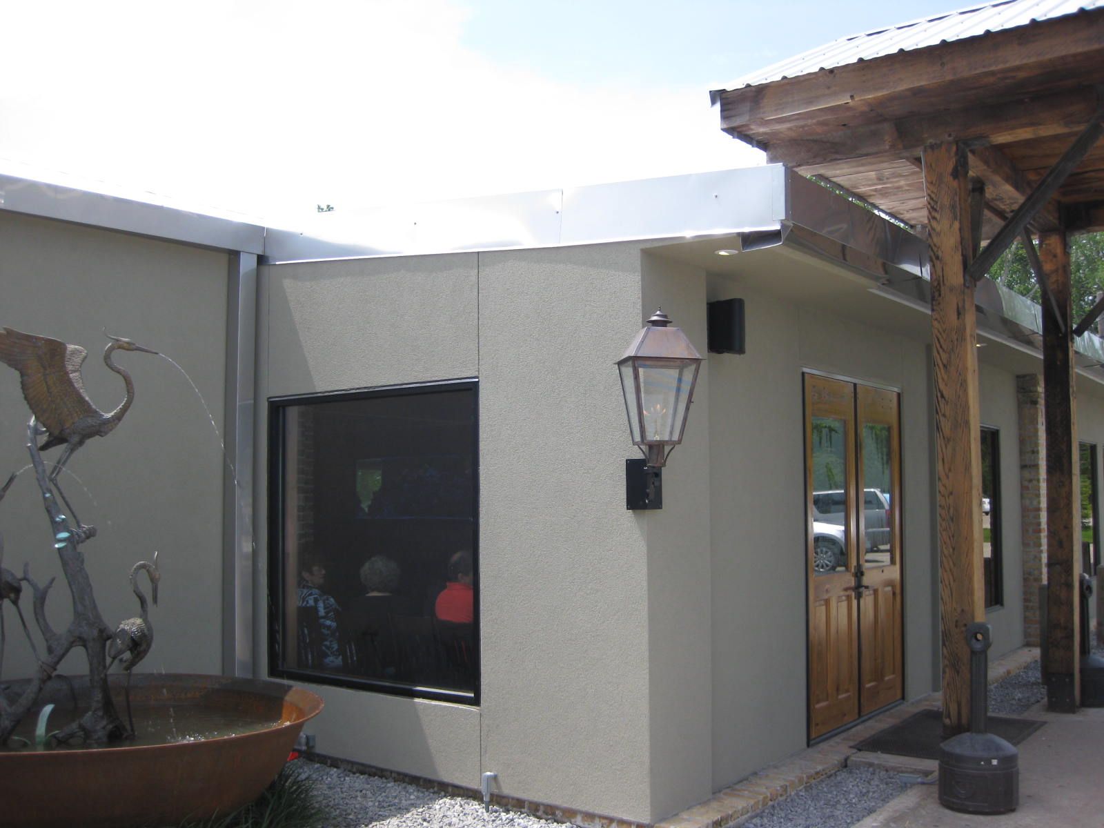 St. James Magnolia Gas Custom Wall Mount Lifestyle 49