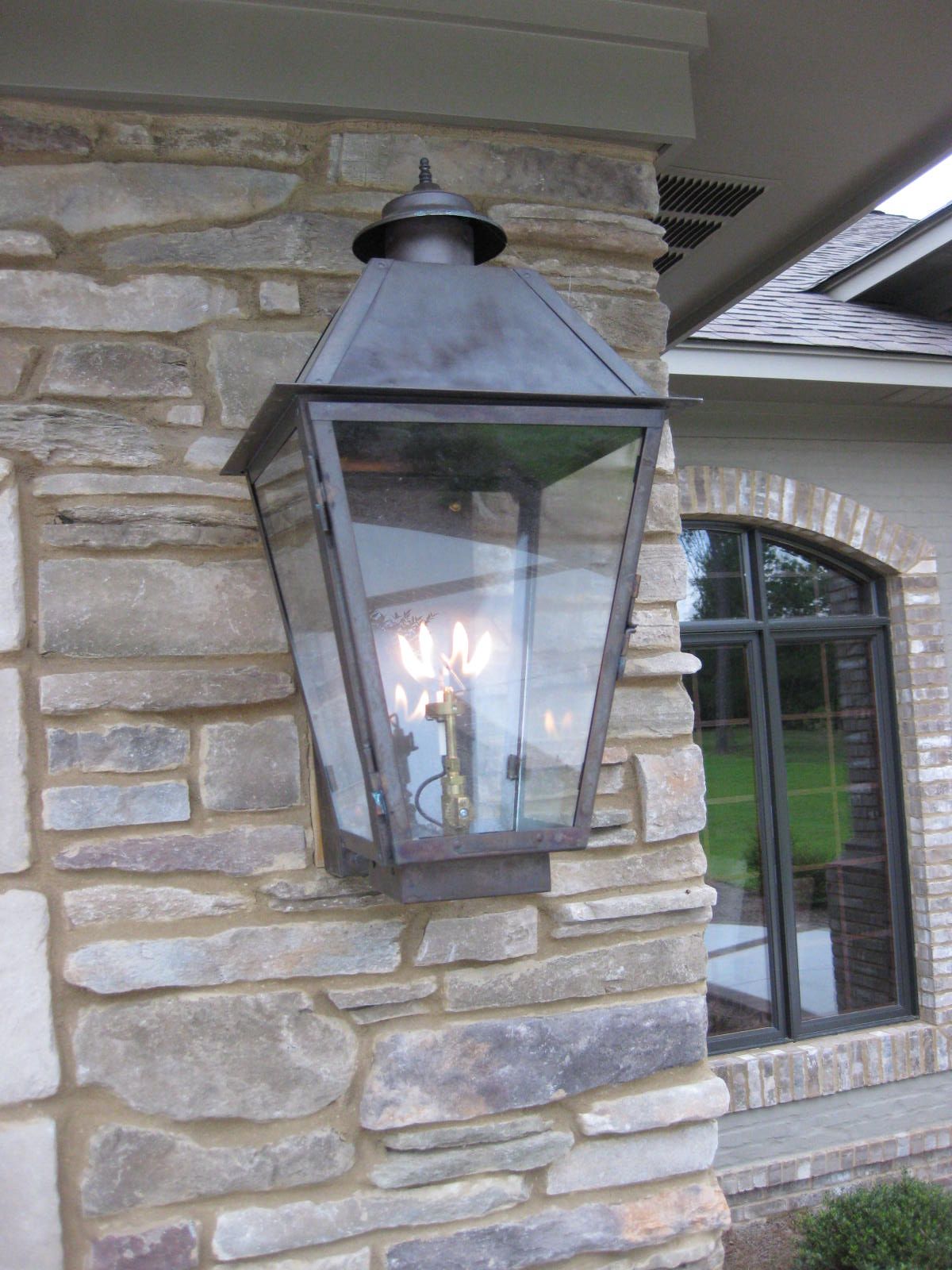 St. James Magnolia Gas Wall Mount Lifestyle 64