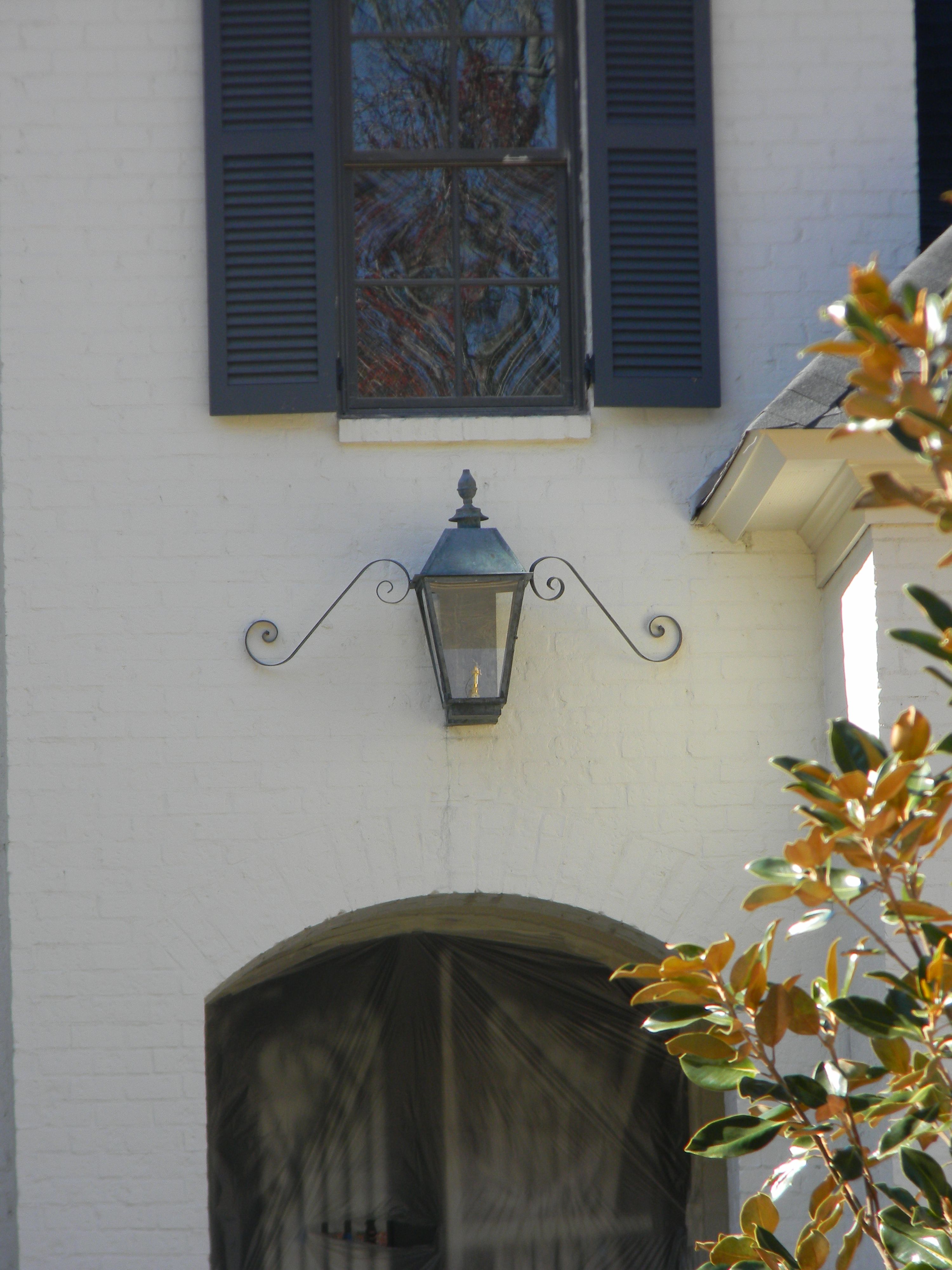 St. James Magnolia Gas Mustache Wall Mount Lifestyle 46