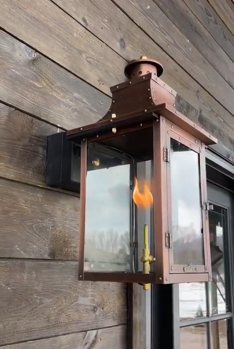 Primo Royal Gas Wall Mount Lifestyle 9