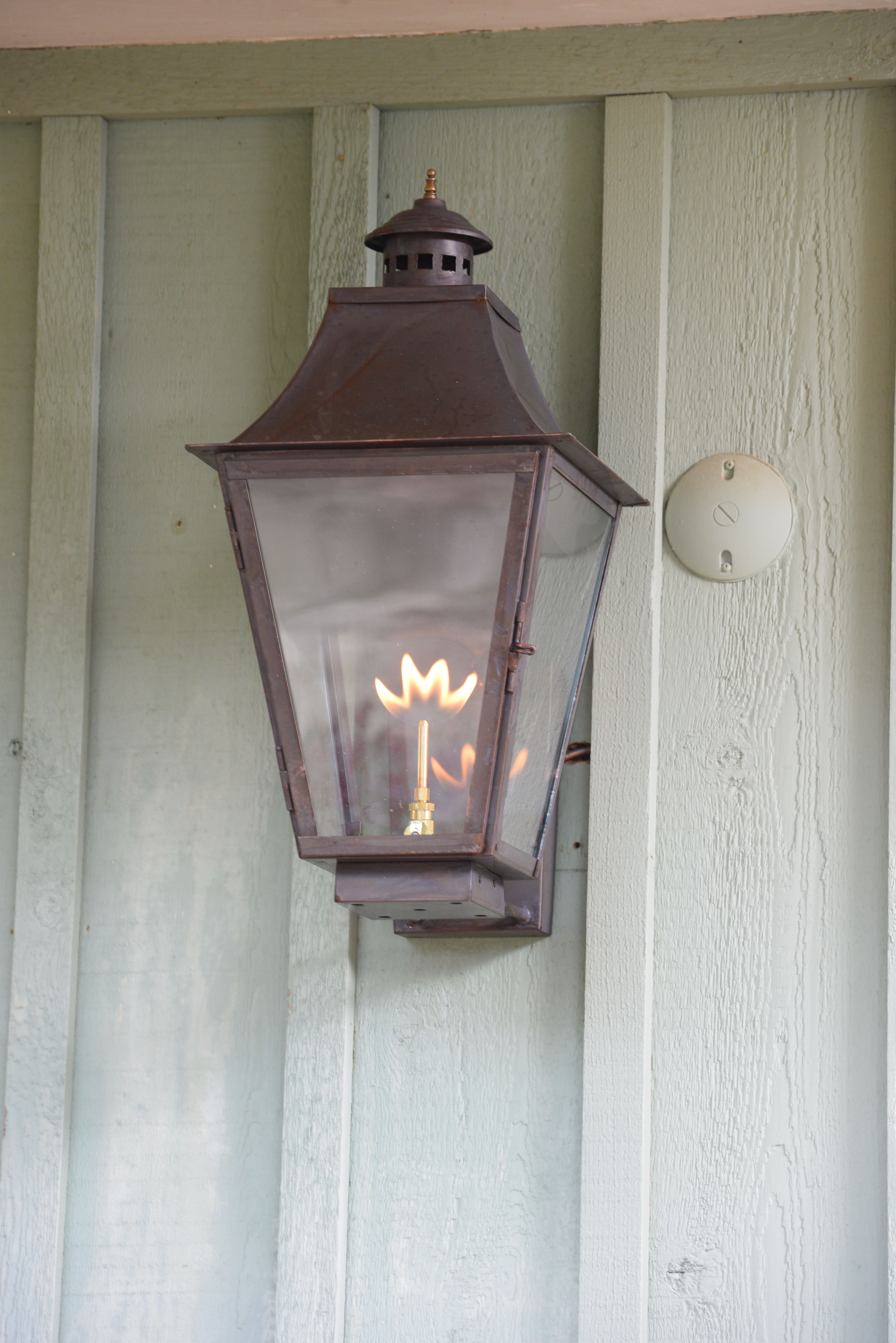 St. James Montrose Gas Wall Mount Lifestyle 14