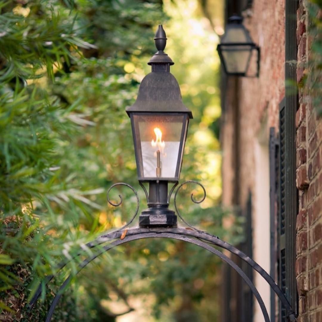 Lantern detail image