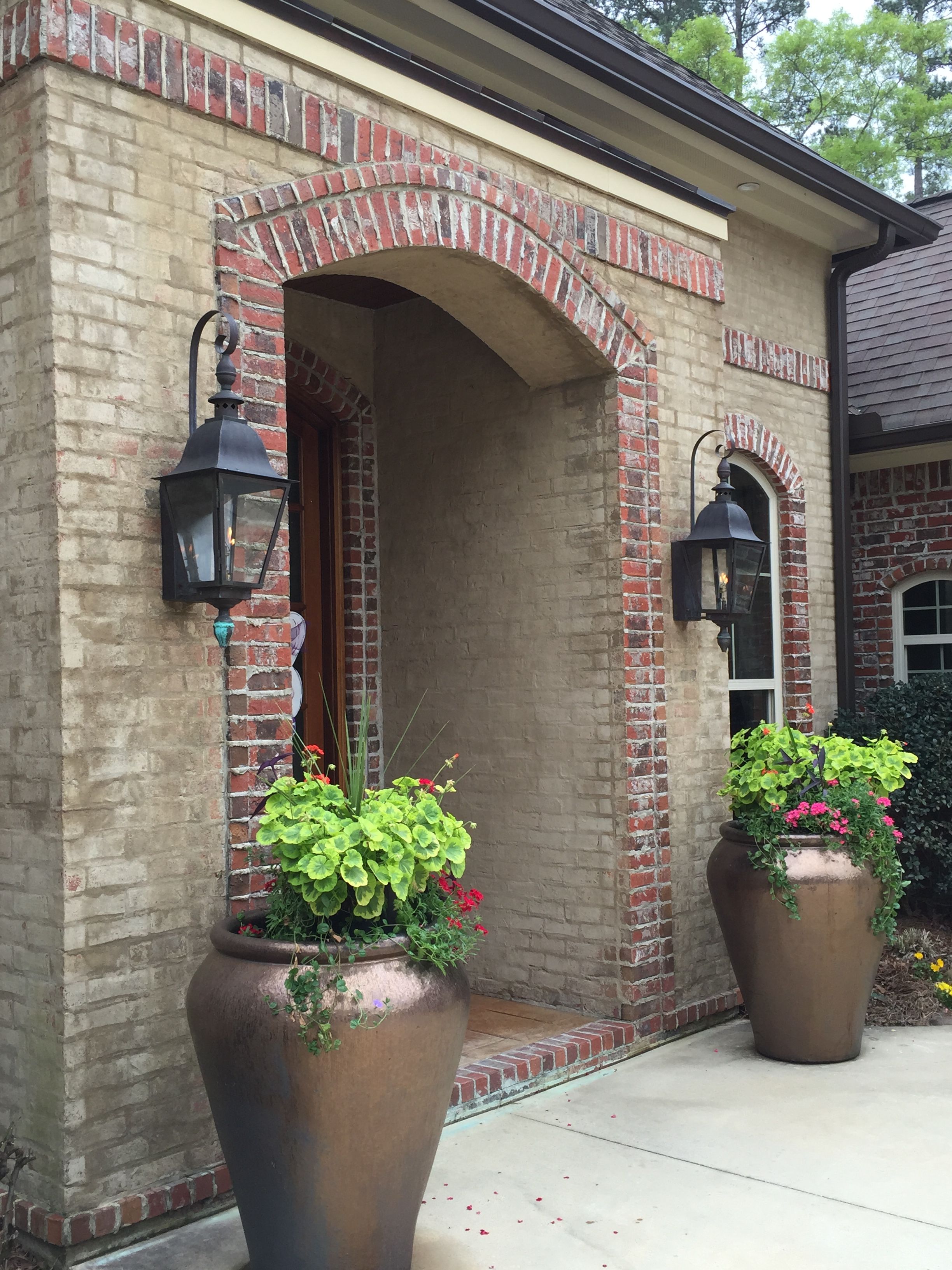 St. James Quebec Gas Top Scroll Wall Mount Lifestyle 43