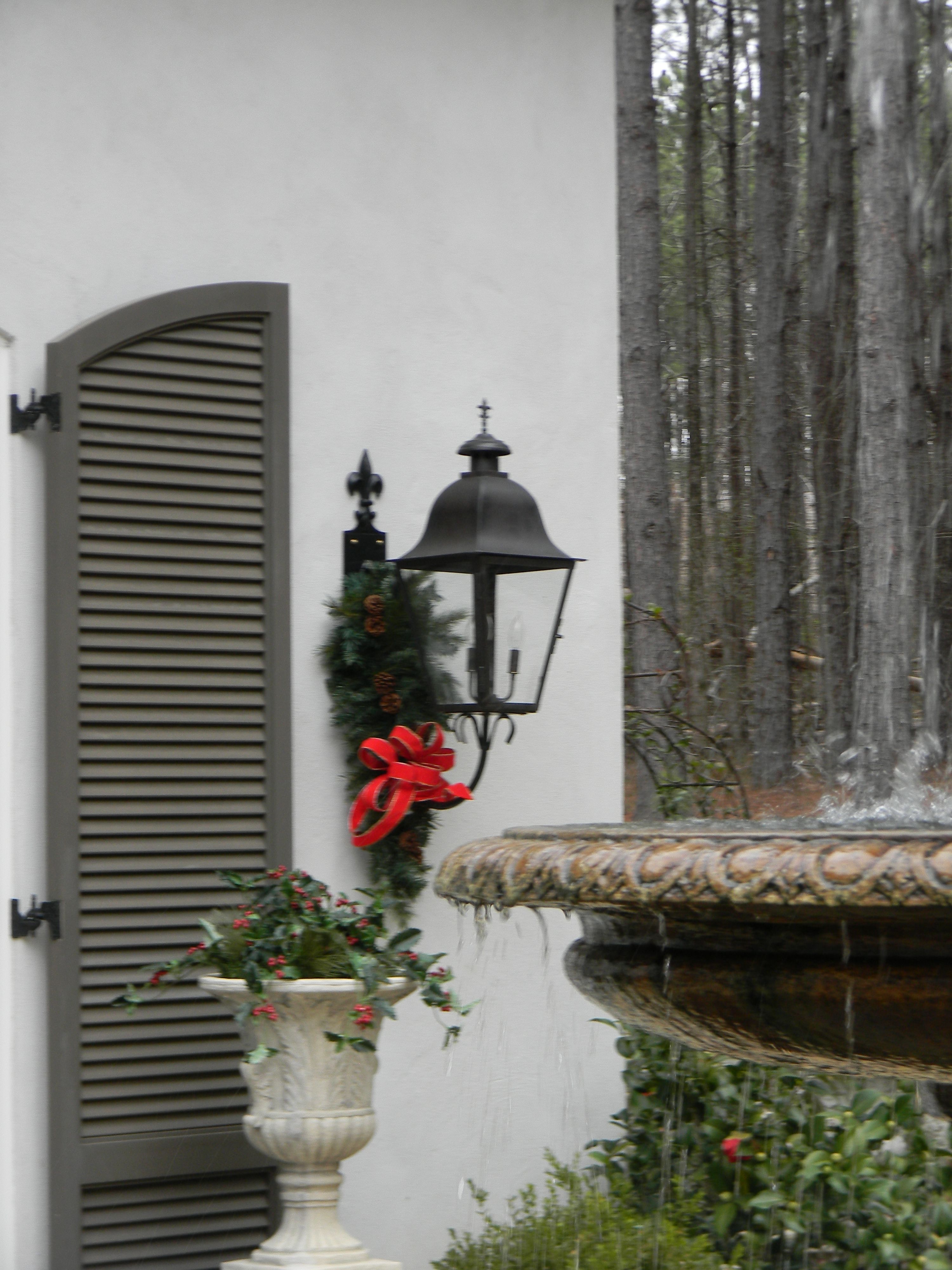 St. James Quebec Electric Gooseneck Wall Mount Lifestyle 22