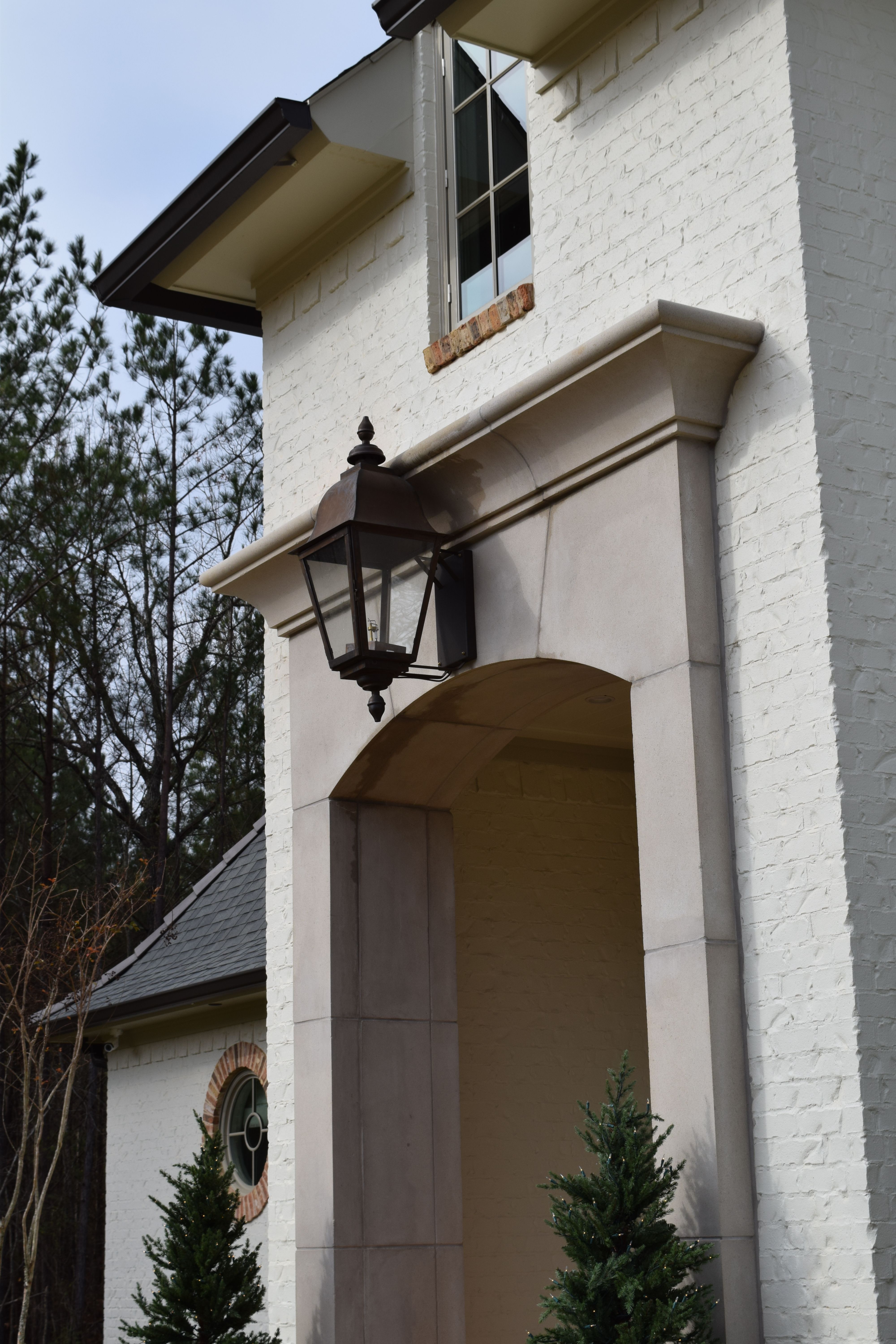 St. James Quebec Gas Wall Mount Lifestyle 54