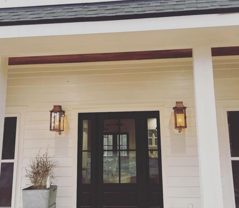 Primo Breaux Bridge Wall Mount Lifestyle 9