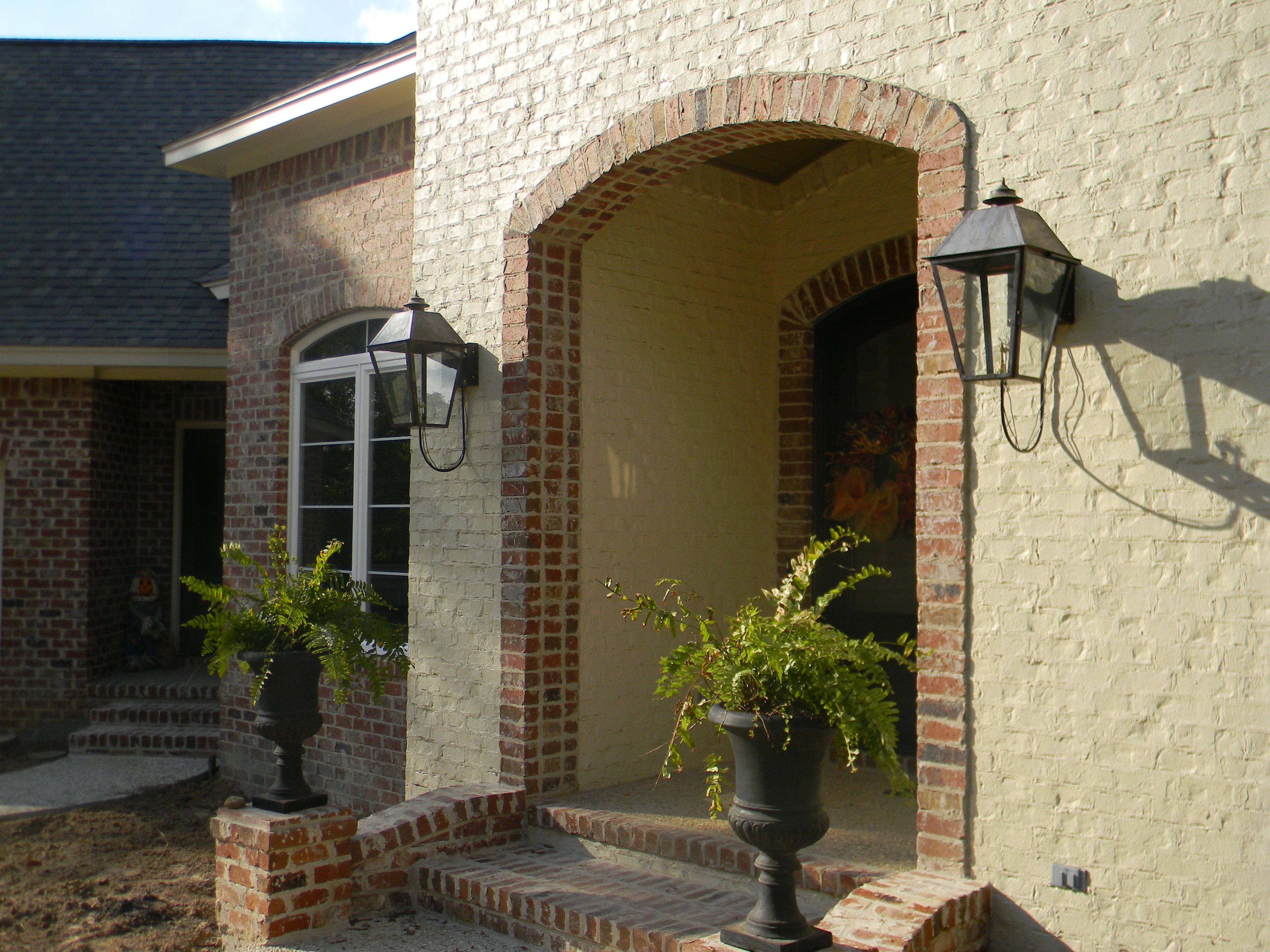 St. James Magnolia Gas Gooseneck Wall Mount Lifestyle 76