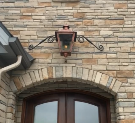 Primo Savannah Gas Wall Mount Lifestyle 2