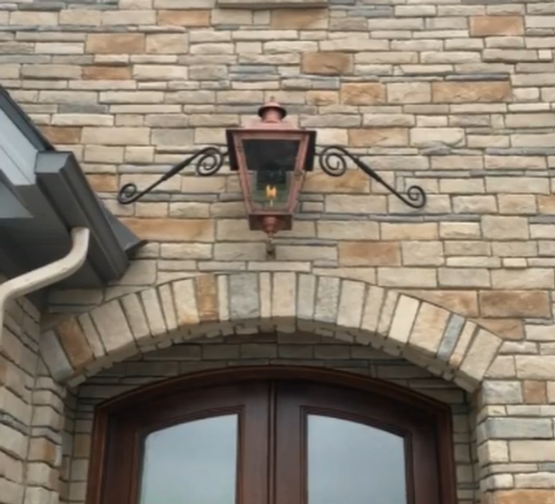 Primo Savannah Gas Wall Mount Lifestyle 2