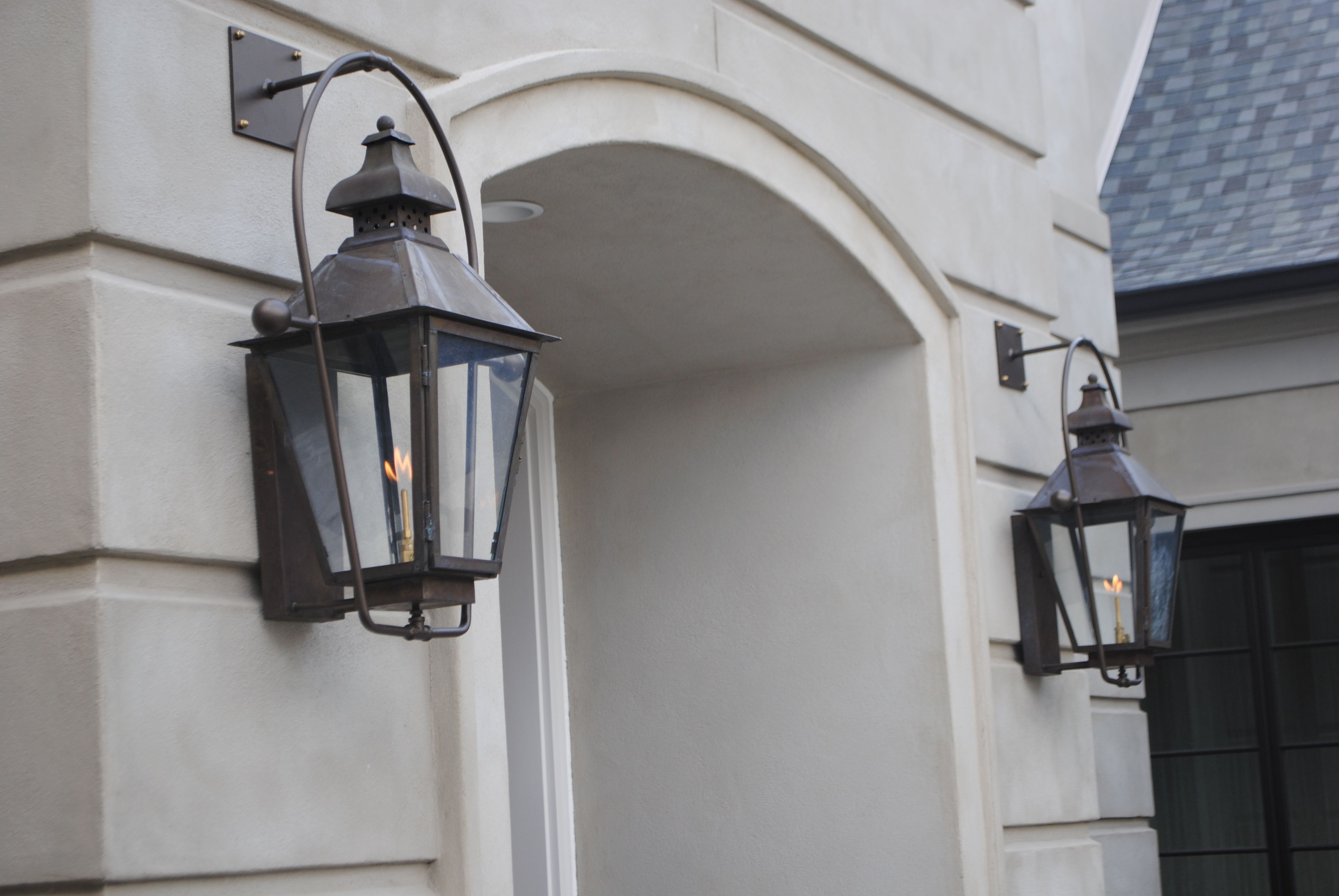 St. James Logan Gas Full Yoke Wall Mount Lifestyle 3