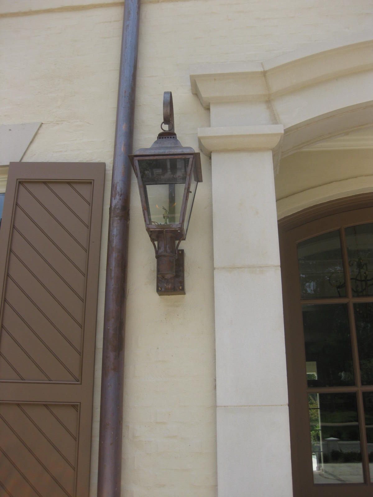 St. James Brunswick Gas Wall Mount Lifestyle 24