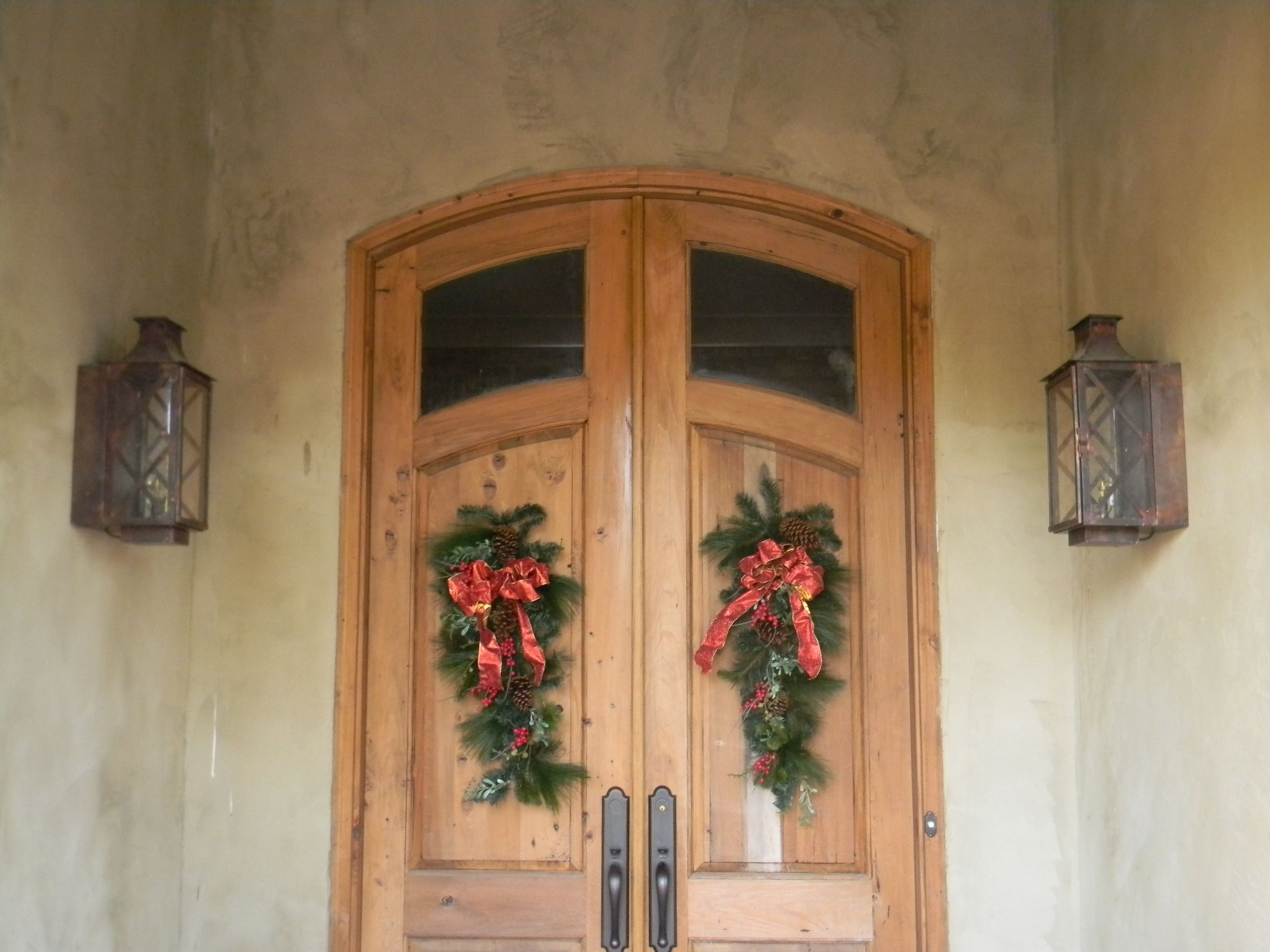 St. James Aspen Gas Coach Bars Wall Mount Lifestyle 38