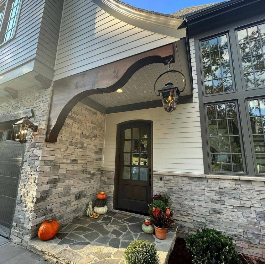 The CopperSmith State Street Gas Yoke Hanging Lifestyle 1