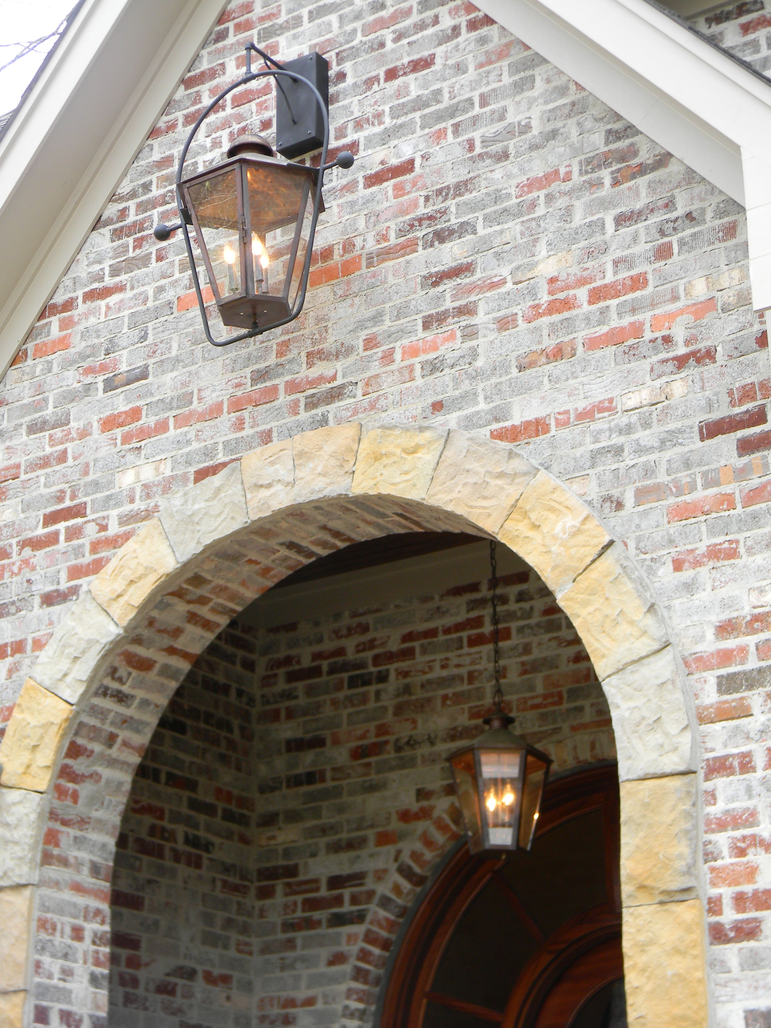 St. James Biloxi Electric Full Yoke Wall Mount Lifestyle 1