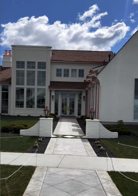 Primo Rampart Electric Pier Mount Lifestyle 1