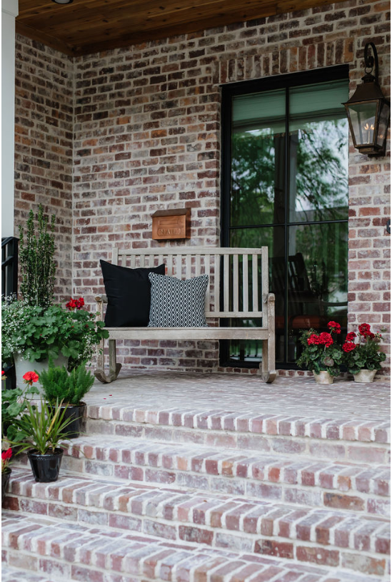 St. James Montrose Gas Wall Mount Lifestyle 12