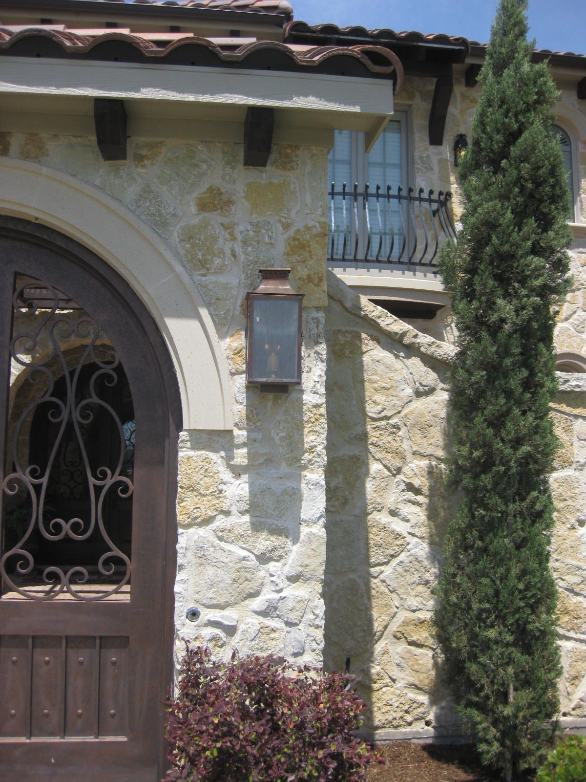 St. James Aspen Gas Wall Mount Lifestyle 32