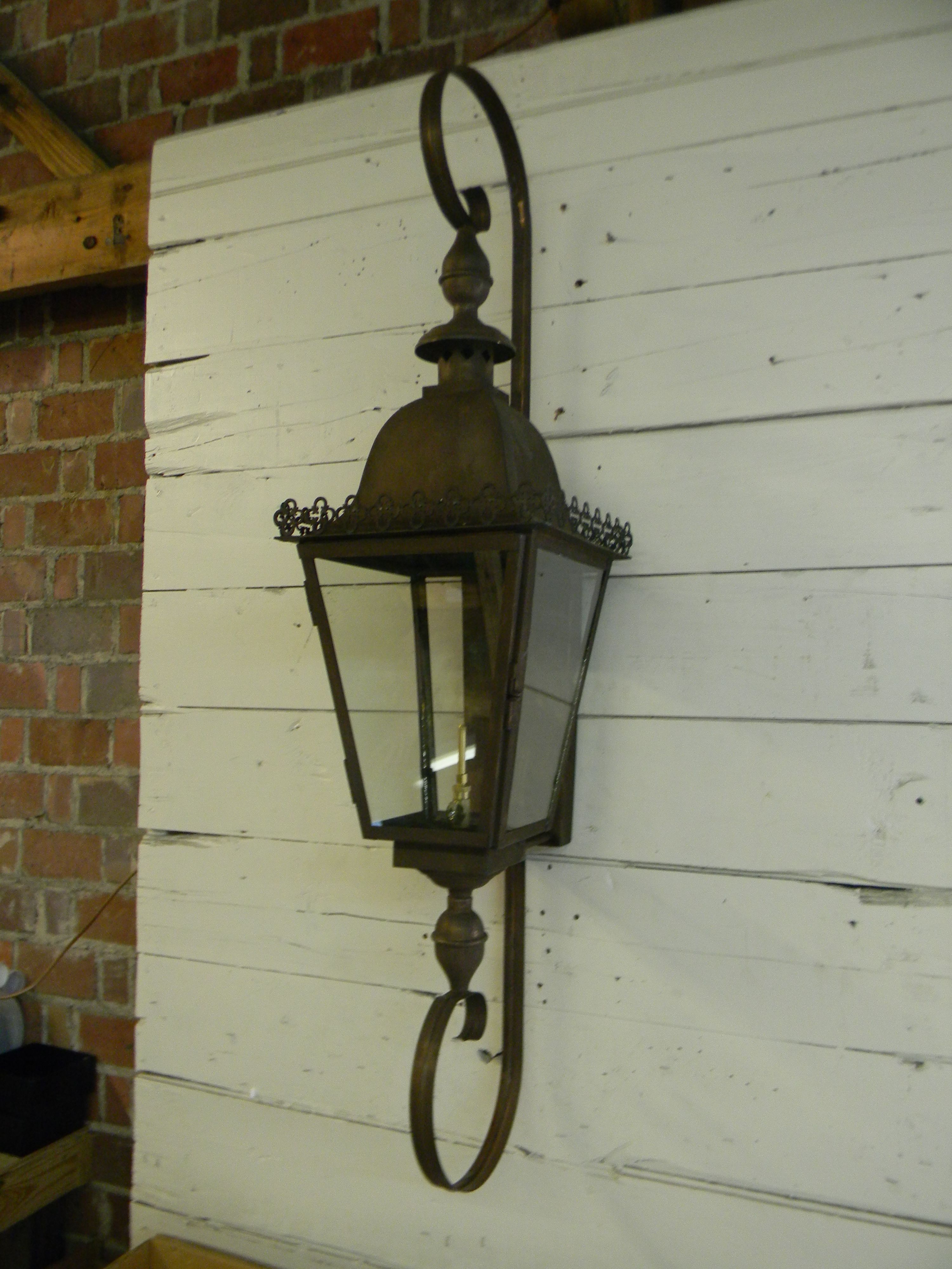 St. James Quebec Custom Wall Mount Lifestyle 69