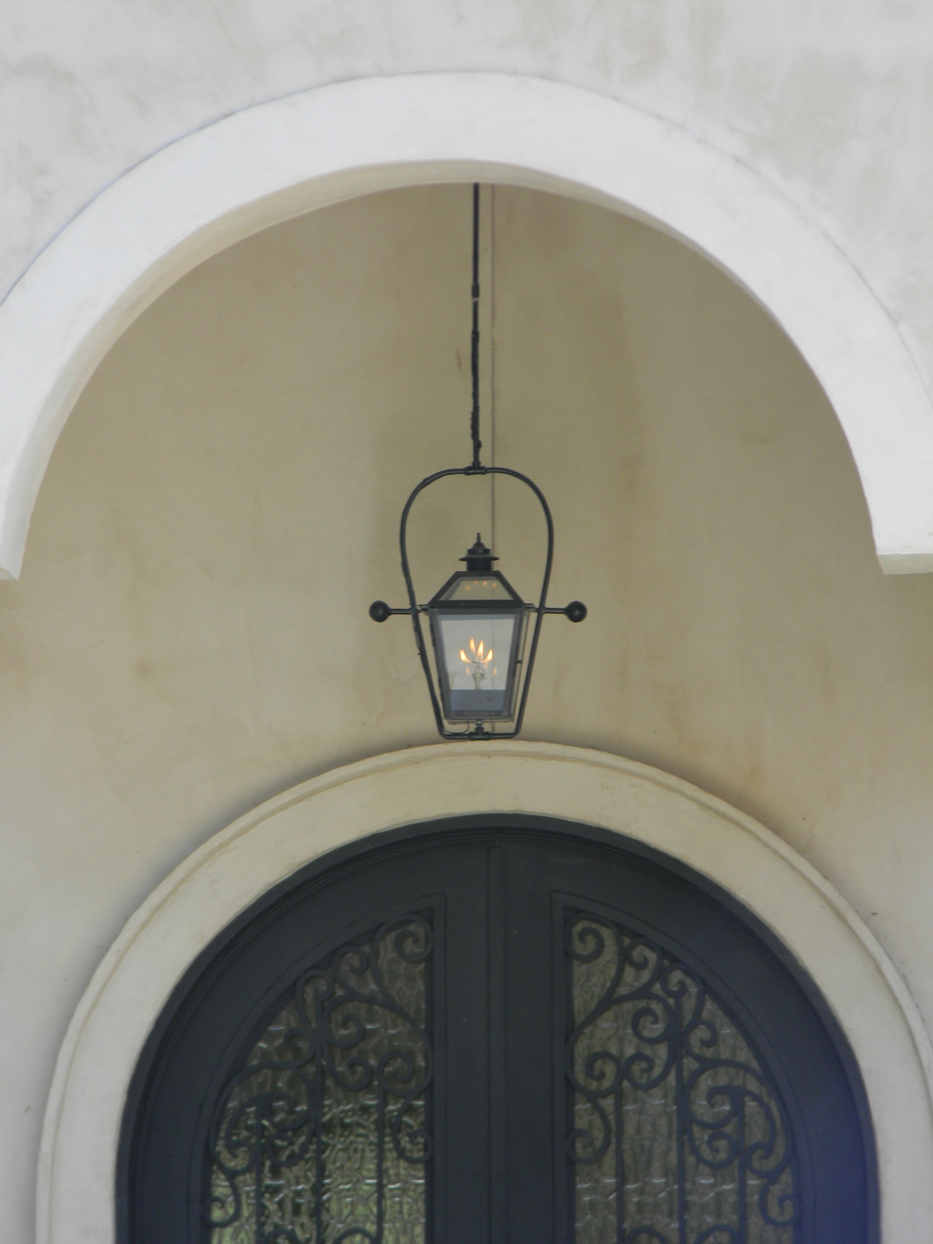 St. James Magnolia Gas Full Yoke Hanging Lifestyle 28