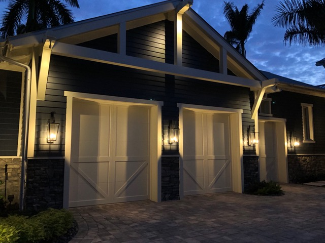 St. James Equestrian Gas Wall Mount Lifestyle 3