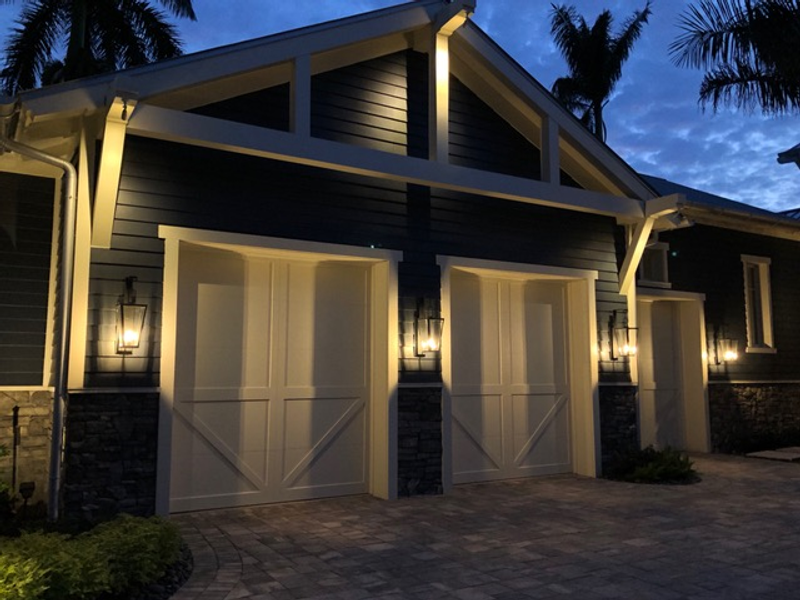 St. James Equestrian Gas Wall Mount Lifestyle 3